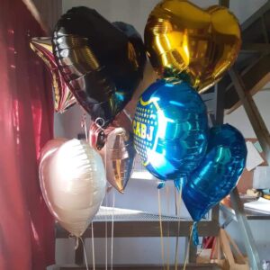 Globos inflados con helio consultar