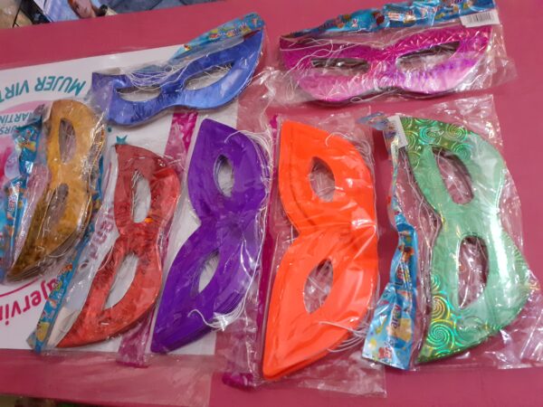 Antifaz económico x6 surtidos carnaval carioca