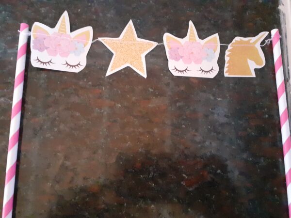 Banderín pinche topper torta unicornio