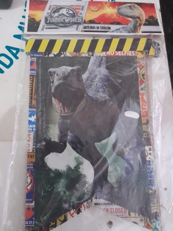 Banderín guirnalda dinosaurios  jurassic world
